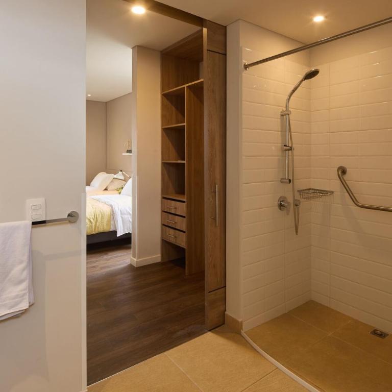 Spacious Apartment with Balcony in Chía - Two-Bedroom Apartment with Balcony - 8