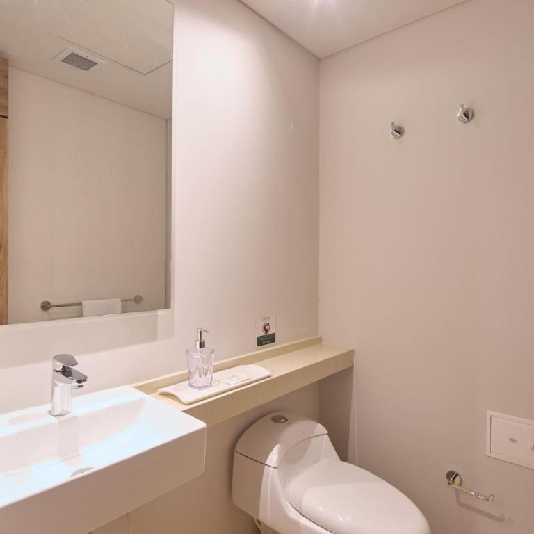 Spacious Apartment with Balcony in Chía - Two-Bedroom Apartment with Balcony - 9