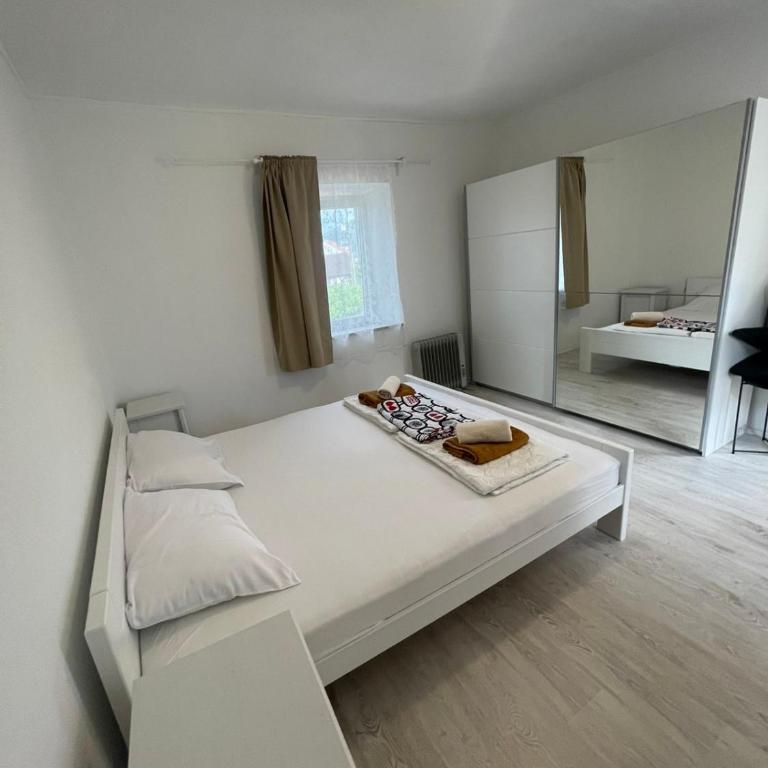 Holiday Home - Apartman sa 3 Spavaće Sobe - 2