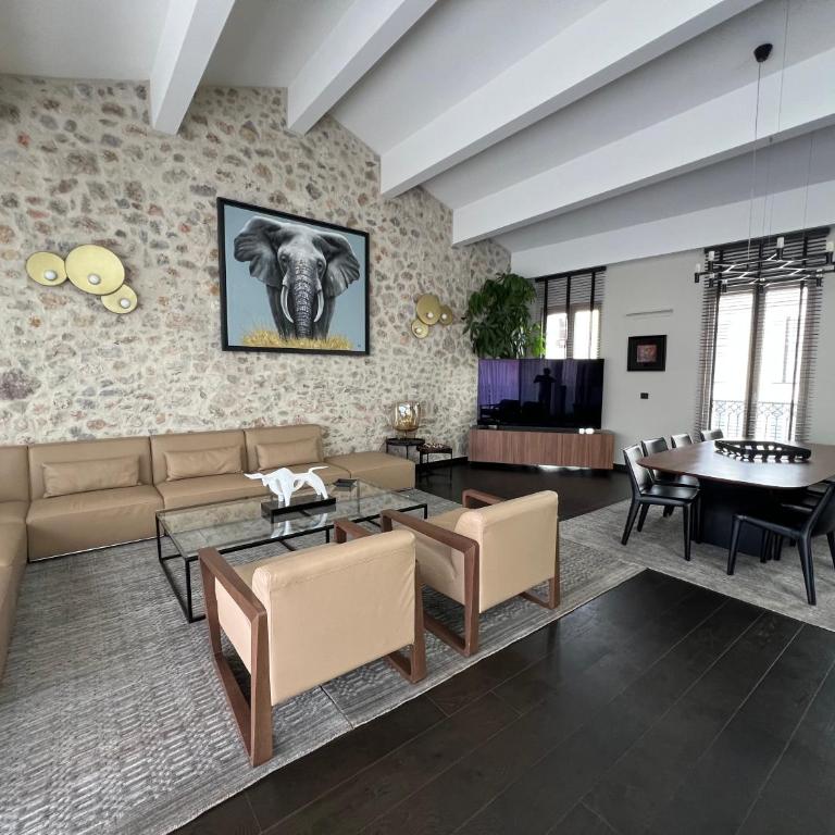Cannes hyper centre appartement luxe 5 étoiles terrasse - Appartement 4 Chambres de Luxe - 65