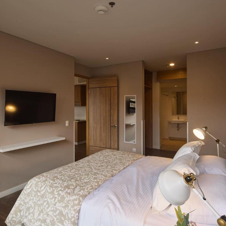 Spacious Apartment with Balcony in Chía - Two-Bedroom Apartment with Balcony - 4
