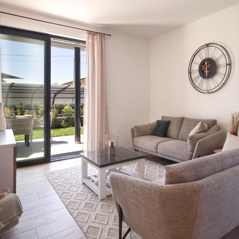 Apartment Petra with Pool - Appartamento con 2 Camere da Letto e Vista Giardino - 9