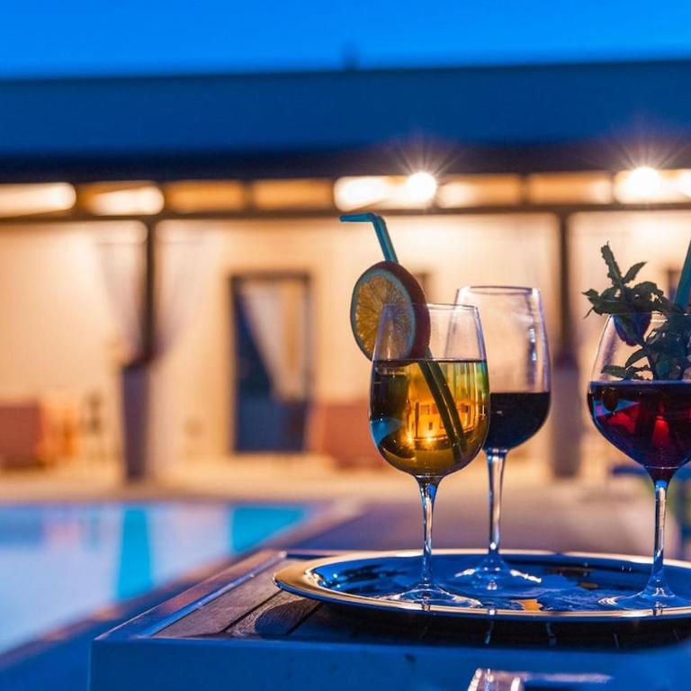 Trullo Blue - Villa con Piscina Privata - 17