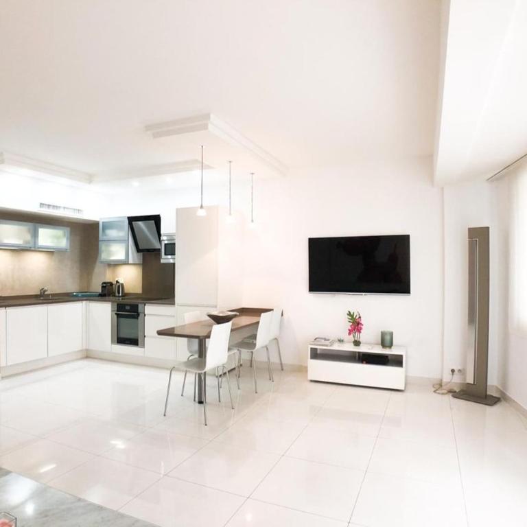 2 pièces Luxueux en face du Martinez et Croisette - Apartamento de 2 dormitorios - 4