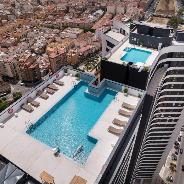 Urban Sky with Balcony and Sea View P&O 26H - Apartamento de 2 dormitorios con balcón - 3
