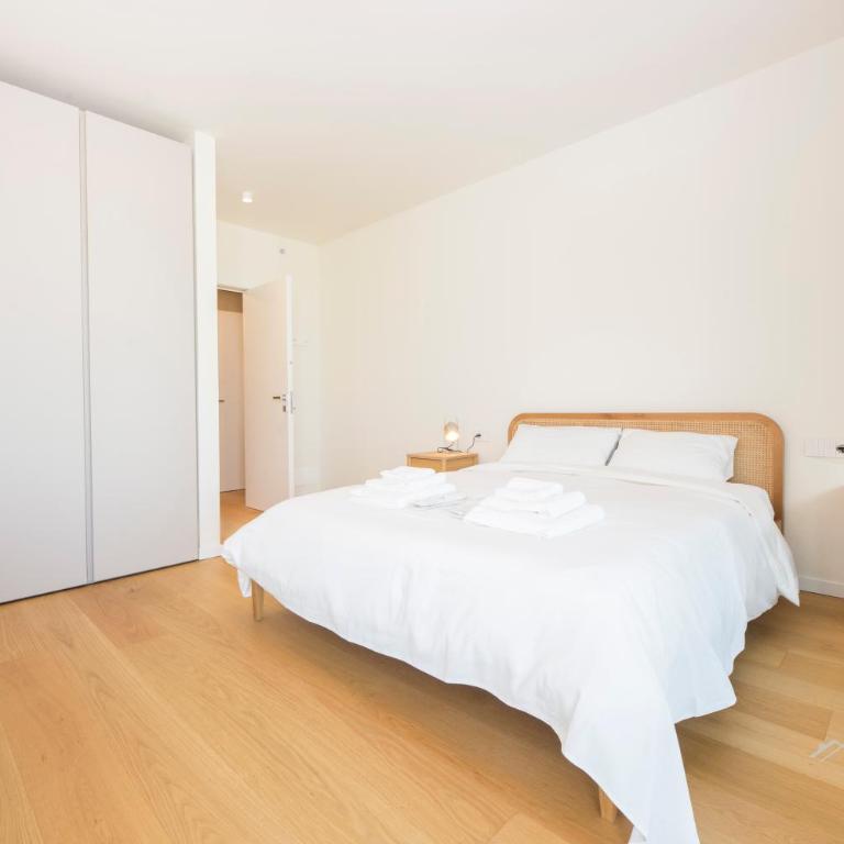 Waterfront Lux | 2BR | A/C| Parking By Tilo - Appartamento con 2 Camere da Letto e Vista Mare - 8
