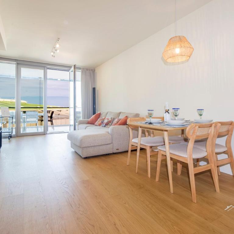 Waterfront Lux | 2BR | A/C| Parking By Tilo - Appartamento con 2 Camere da Letto e Vista Mare - 17