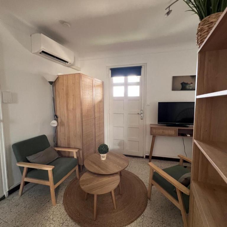 Studio avec balcon donnant sur les Arènes d’Arles - Studio - 4