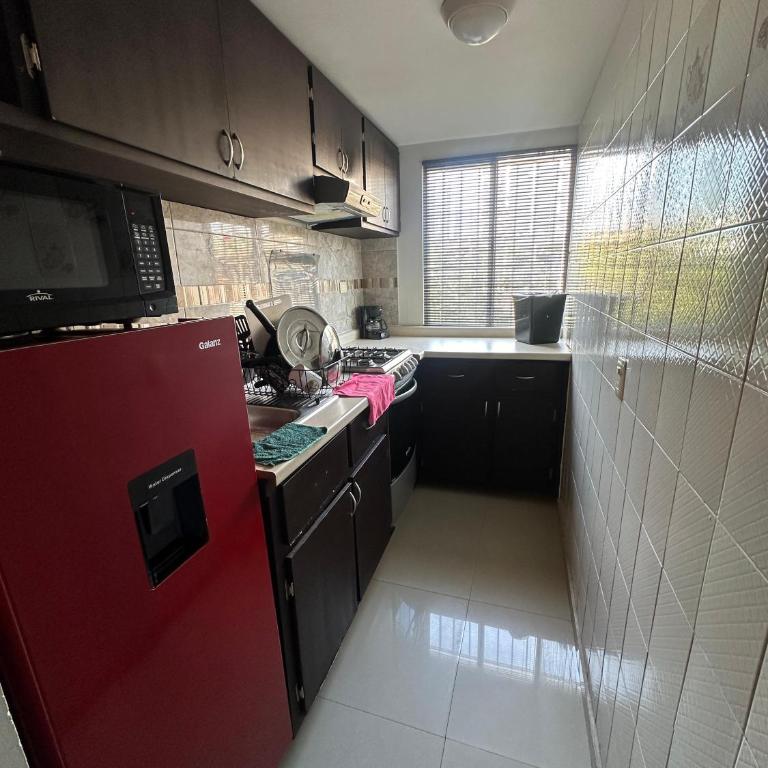 Departamento a 3 calles del malecon - Two-Bedroom Apartment - 4