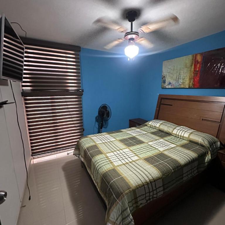 Departamento a 3 calles del malecon - Two-Bedroom Apartment - 8