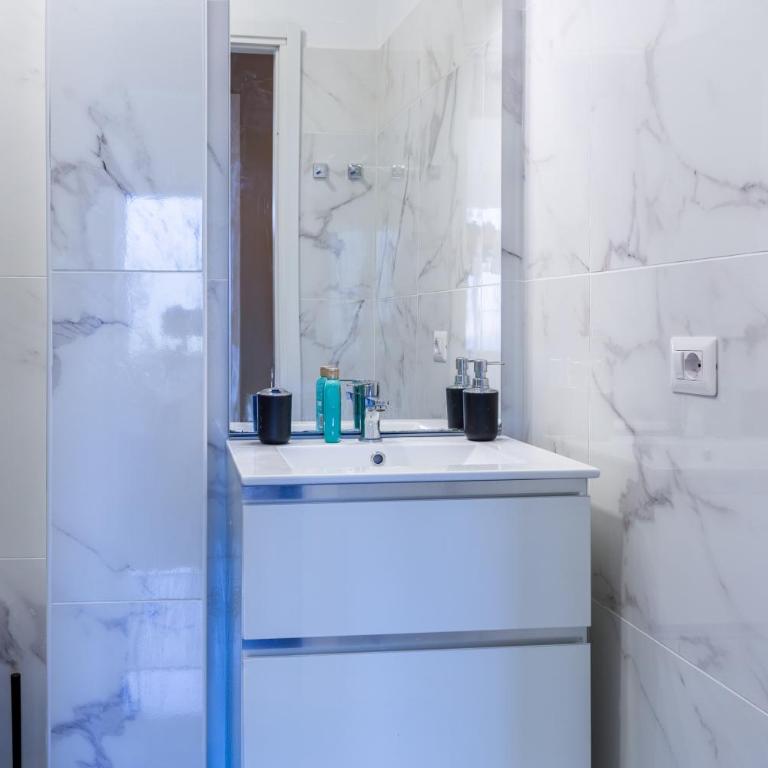 Cipro Vatican House - Appartamento con 2 Camere da Letto - 11