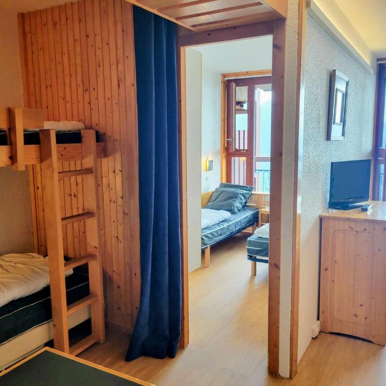 Appartement 6 pers · Balcon · Wifi gratuit · Parking - FR-1-346-559 - Apartment - 13