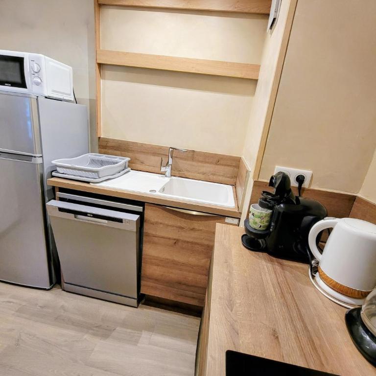 Appartement rénové, ski aux pieds, balcons, 3 pièces pour 8 pers. - Appartement 2 Chambres - 8