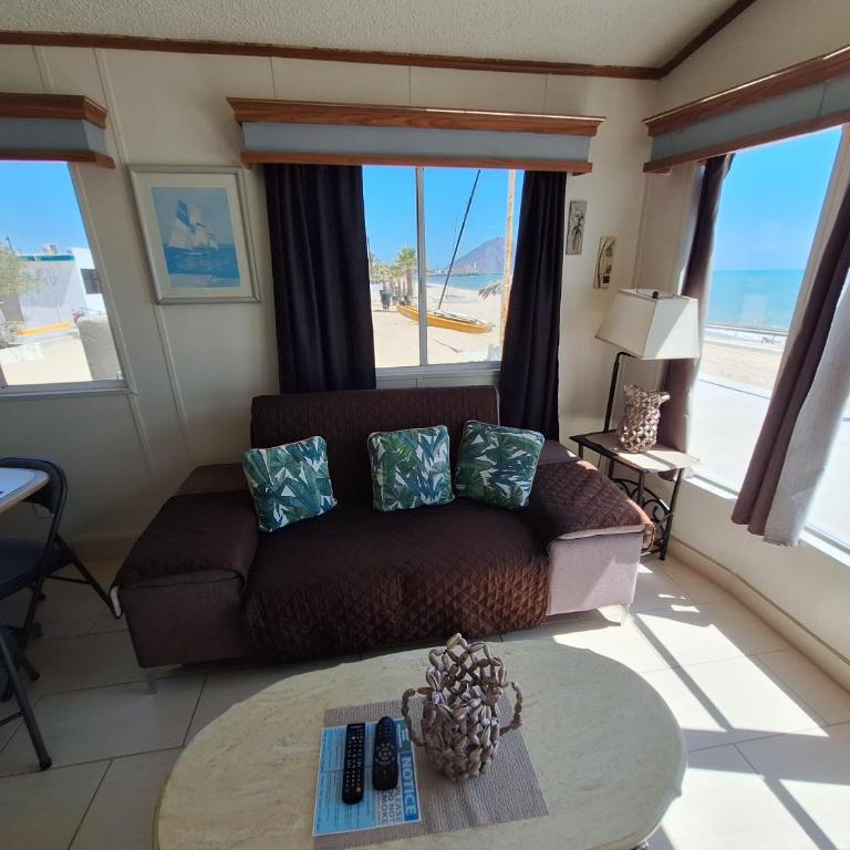6 &14 Equipped Beach House Seaside Hotel - Casa de 2 dormitorios - 7