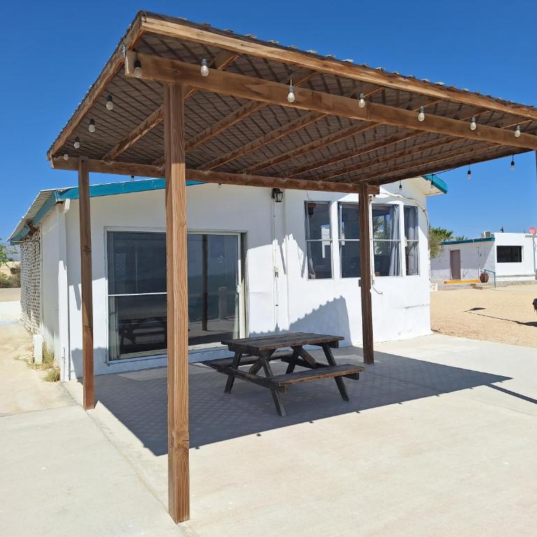 6 &14 Equipped Beach House Seaside Hotel - Casa de 2 dormitorios - 18