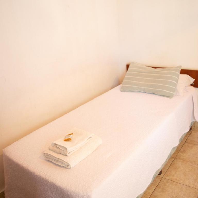 Hotel Cafayate - Habitación Triple Estándar - 5