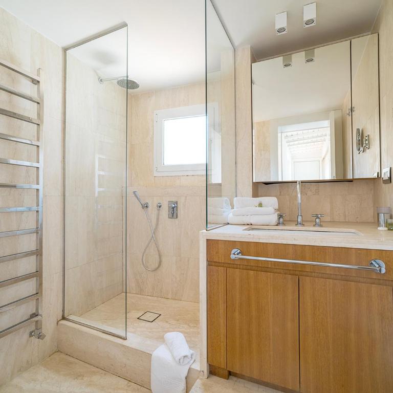 LUXURY Terrazza Privata su Fontana di Trevi - Casa con 2 Camere da Letto - 3