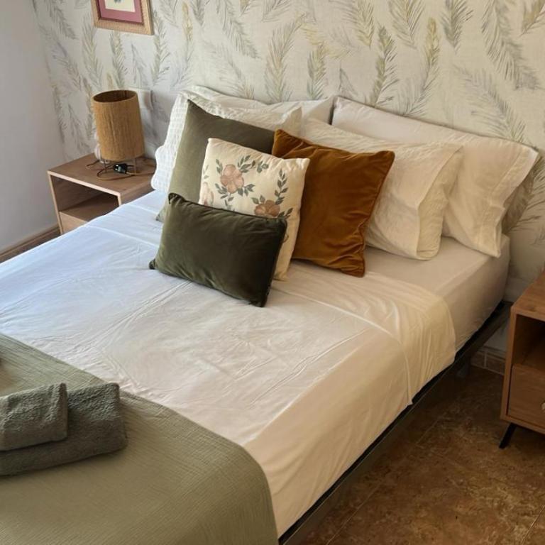 Apto Calpe con piscina. No uses coche vacaciones. - Apartamento de 2 dormitorios - 13
