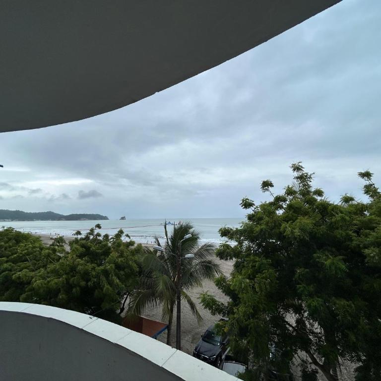 Casa blanca Atacames - Three-Bedroom Apartment - 2