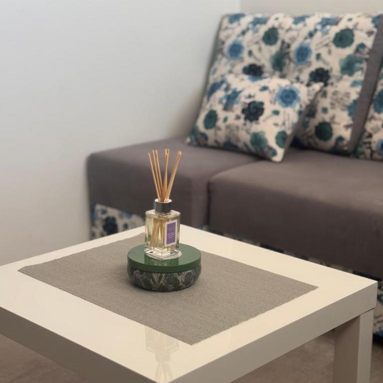 Amber Lux Studio - Airport - FREE PARKING - One-Bedroom Apartment - 4