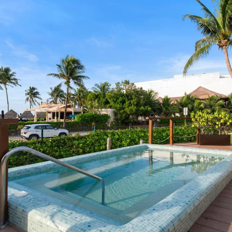Beachfront Penthouse with Jacuzzi & Beach club - Apartamento de 3 dormitorios con vistas al mar - 28