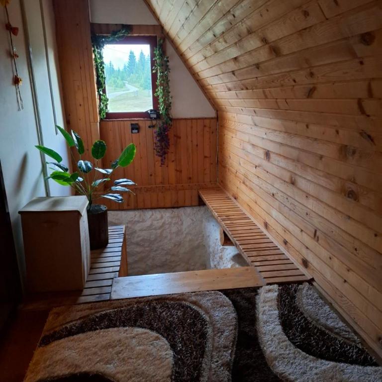 Žabljak izdavanje kuce - Three-Bedroom House - 11