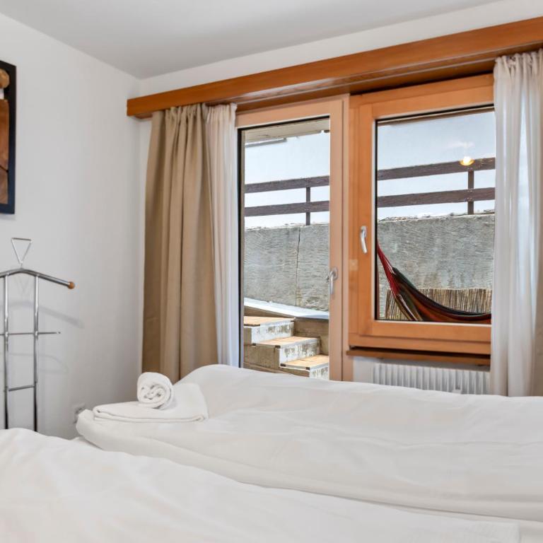 Centre de Saas-Fee - 2 chambres - balcon & patio - Apartment mit 2 Schlafzimmern - 32