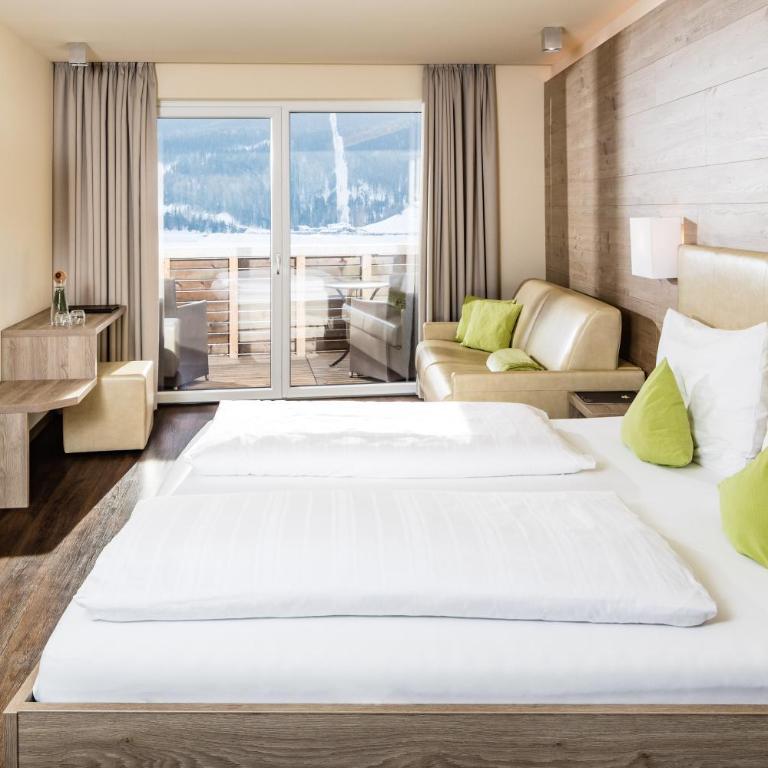 Aktiv Hotel Edelweiss - Doppelzimmer mit Seeblick - 4