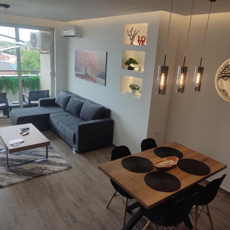 Lux Apartman JELAČIK - One-Bedroom Apartment - 36