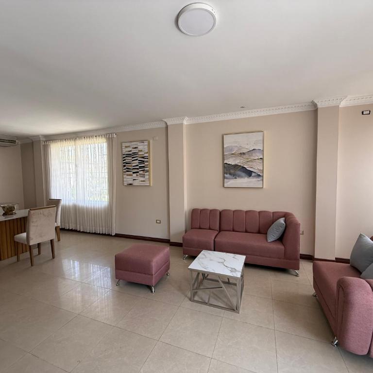 Habitación Crucitas Piedra en Machala - Double Room with Private Bathroom - 3
