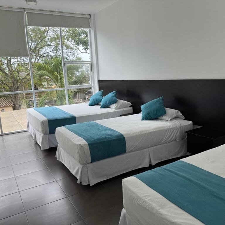 Ocean Blue Hotel - Habitación Triple - 3