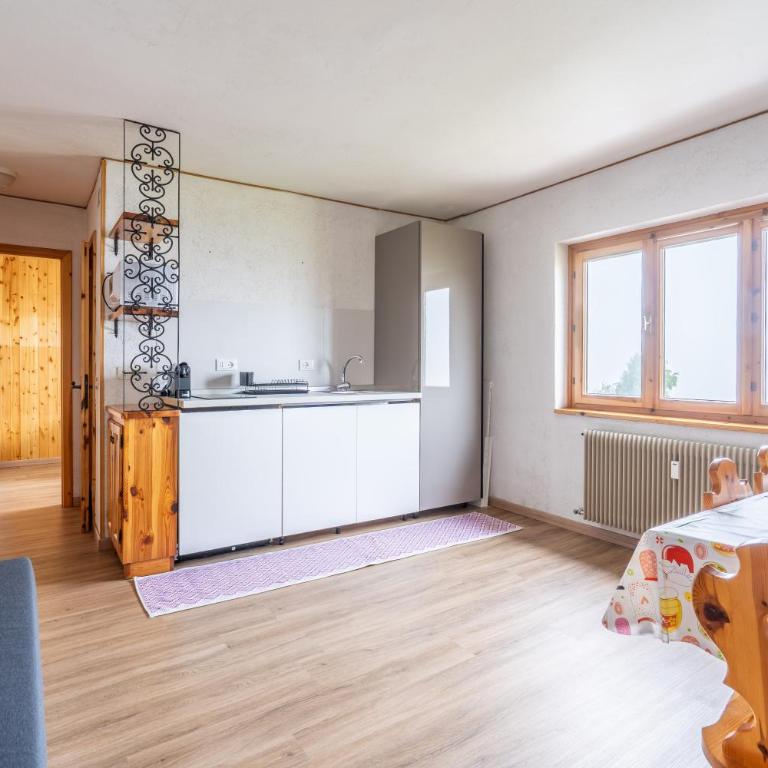 Appartamento Lulù Polsa - Appartamento con 2 Camere da Letto - 2