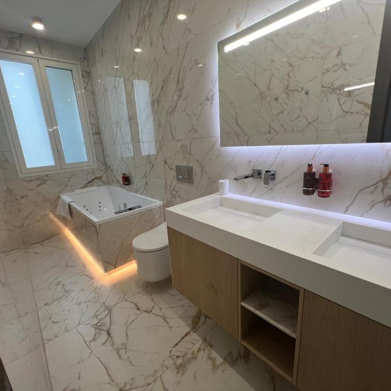 Cannes hyper centre appartement luxe 5 étoiles terrasse - Appartement 4 Chambres de Luxe - 32