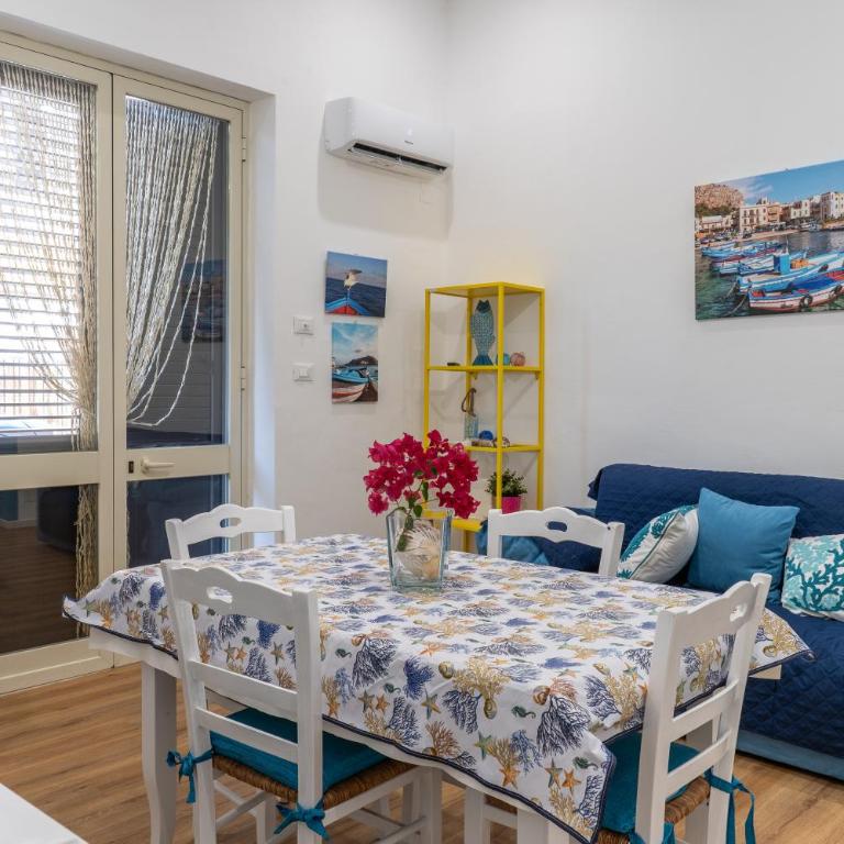 Antony Mondello Guest House, appartamento a 1 minuto a piedi dalla spiaggia di Mondello - Appartamento con 2 Camere da Letto - 32