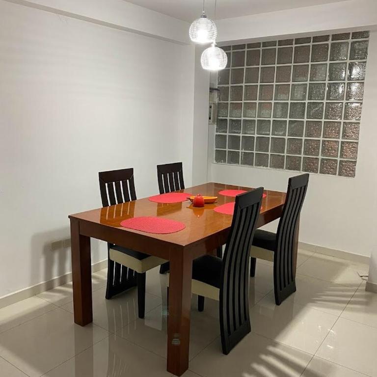 Beautiful Complete Apartment - One-Bedroom Apartment - 9