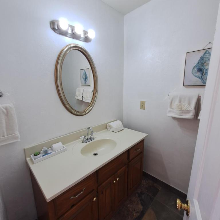 6 &14 Equipped Beach House Seaside Hotel - Casa de 2 dormitorios - 33