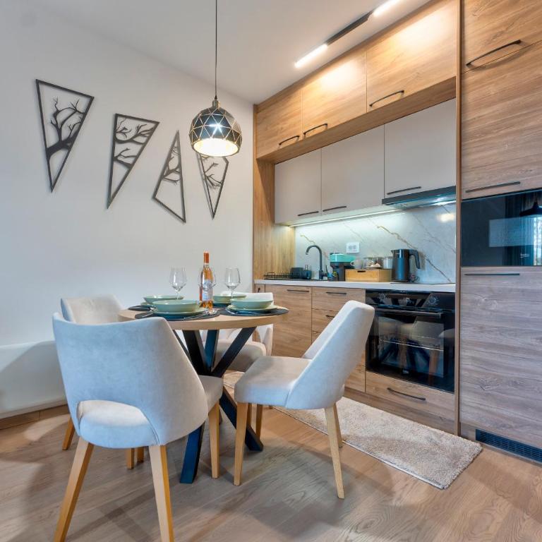 Vrh Palisada - One-Bedroom Apartment - 2