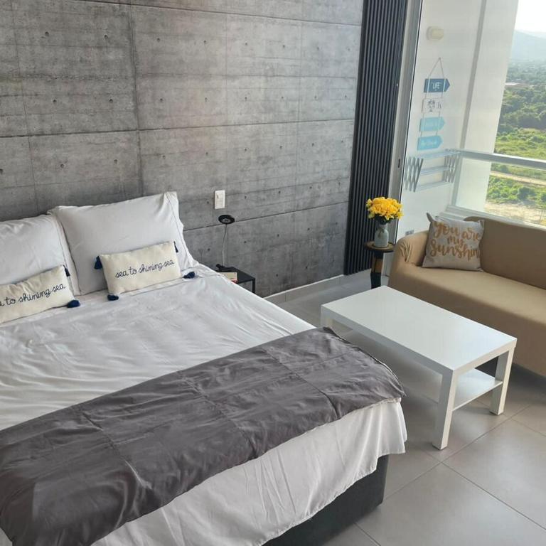 Luxury suite 10th floor near the beach - One-Bedroom Apartment - 28