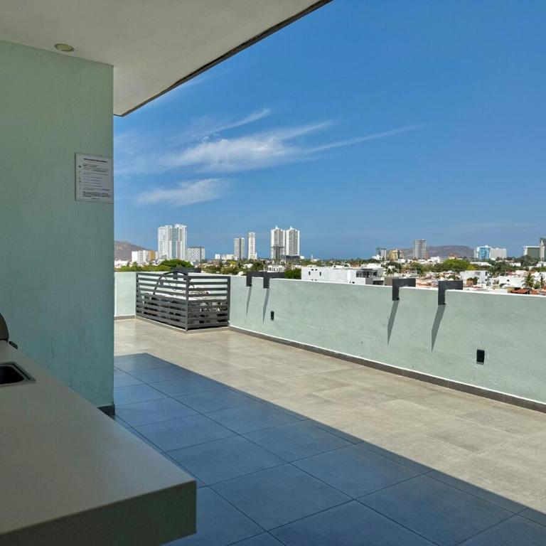 Apartment Close to the Beach with Pool - Two-Bedroom Apartment - 16