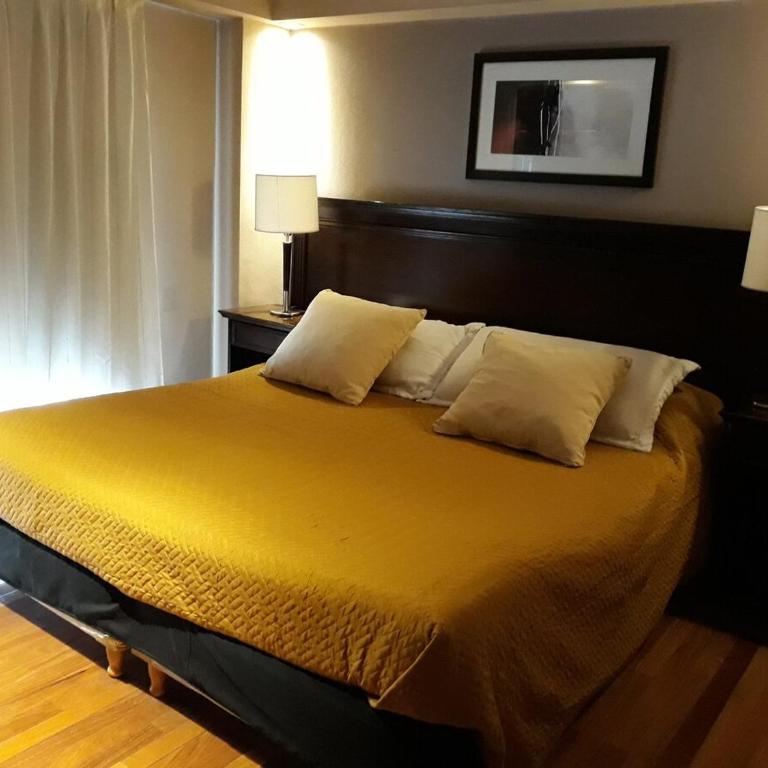 Lujoso Departamento en Edificio de 1º nivel - Apartamento de 2 dormitorios - 2