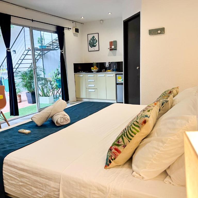 Ocean Lovers Taganga - PADI Dive Center & Hostel - Studio with Garden View - 2