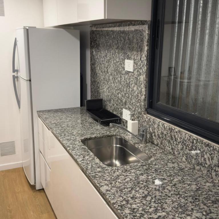 Cilveti 468 departamento con cochera, excelente ubicación - Apartamento de 1 dormitorio - 32