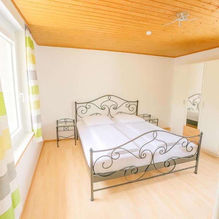 Ferienhaus Rafaela mit Privatstrand - Apartment mit 1 Schlafzimmer - 8