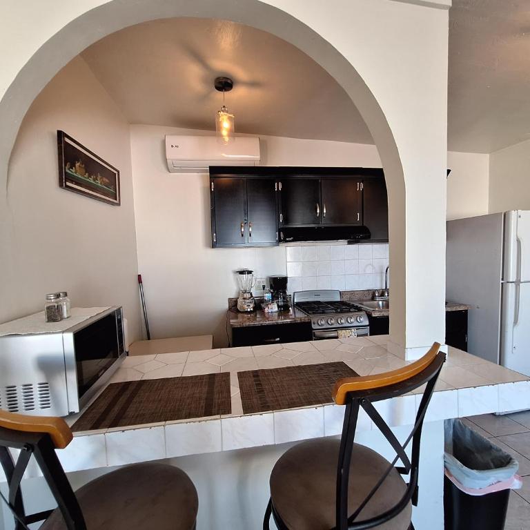 #55 Suite Bungalow Seaside Hotel & Victors RV Park - Suite de 2 dormitorios - 7