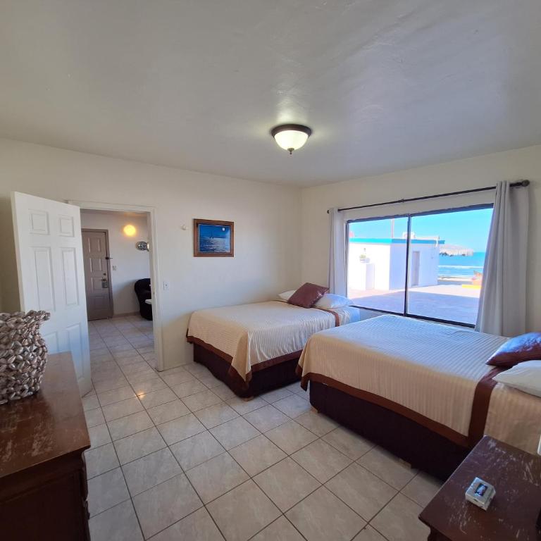 #55 Suite Bungalow Seaside Hotel & Victors RV Park - Suite de 2 dormitorios - 11