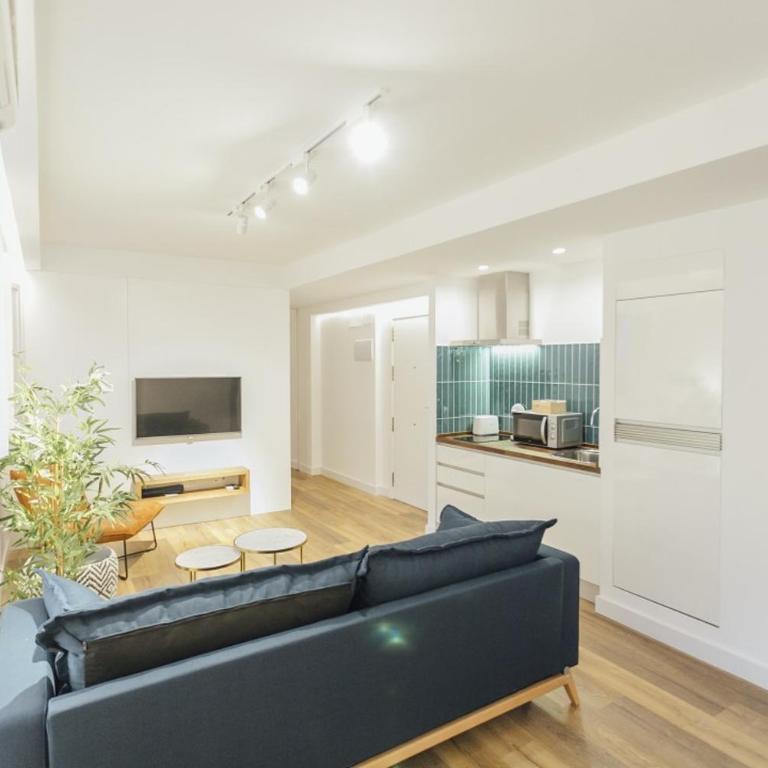 Renovated designed - Historic centre - Apartamento - 4