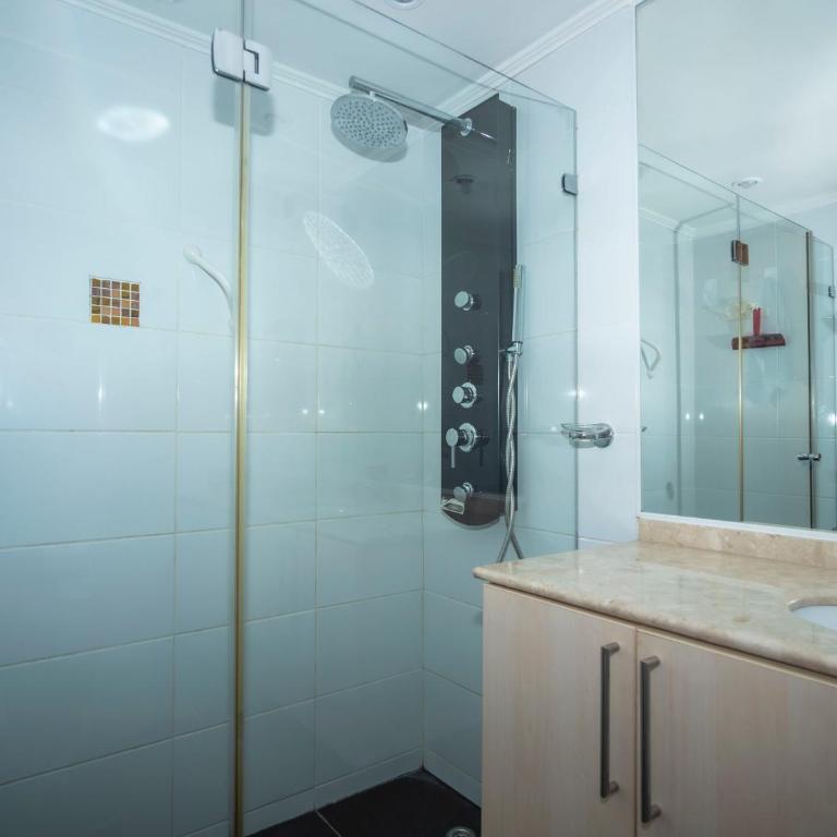 Costa Home - Vista Bahía Viña del Mar - Three-Bedroom Apartment - 12