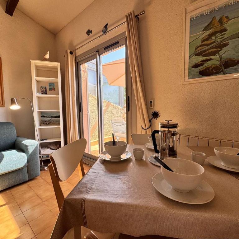 Maison Duplex 2 Chambres, Vue Lac, Six-Fours-les-Plages - FR-1-845-8 - Vacation Home - 5