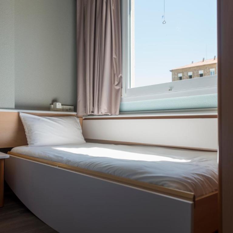 Ibis Salamanca - Habitación Familiar - 3