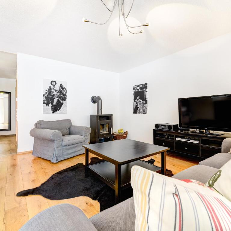 Gartenferienwohnung Murmele by A-Appartments - Two-Bedroom Apartment - 2